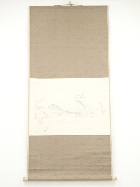 JAPANESE HANGING SCROLL / HAND PAINTED / DRAGON